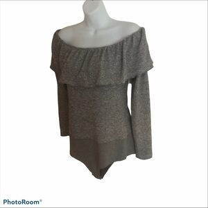 Zara Off Shoulder Ruffled Knit Bodysuit Heather Gray Size L Cozy Soft Winter